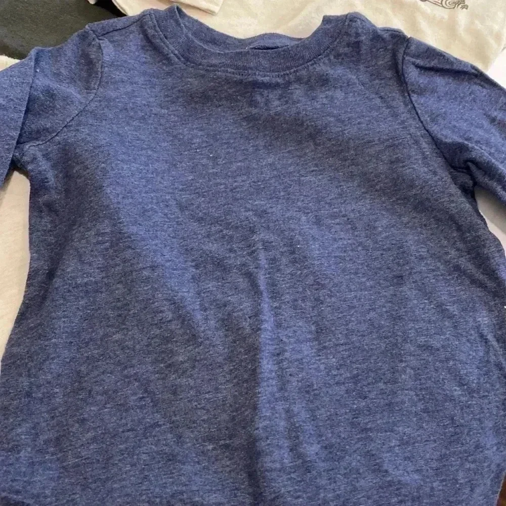 Old Navy long sleeve shirts